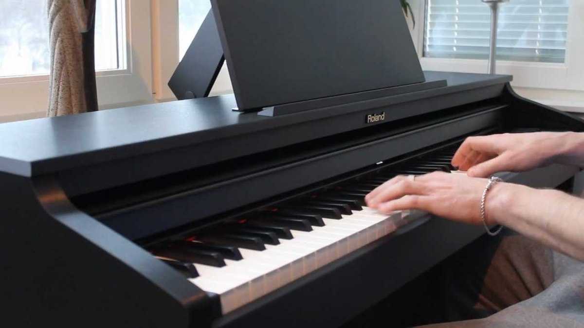 Khóa Học Đàn PIANO Cho Người Lớn TpHCM và Hà Nội