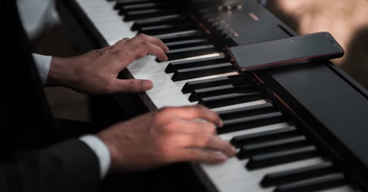 khóa học đàn piano cho người mới bắt đầu
