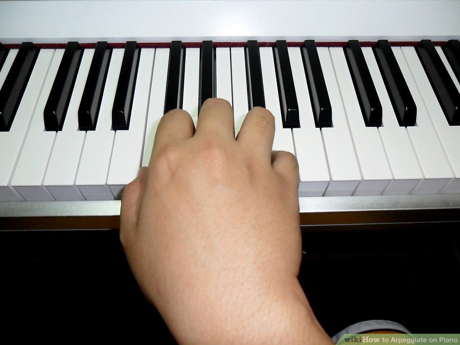 Hướng dẫn cách chơi rải hợp âm trên Piano