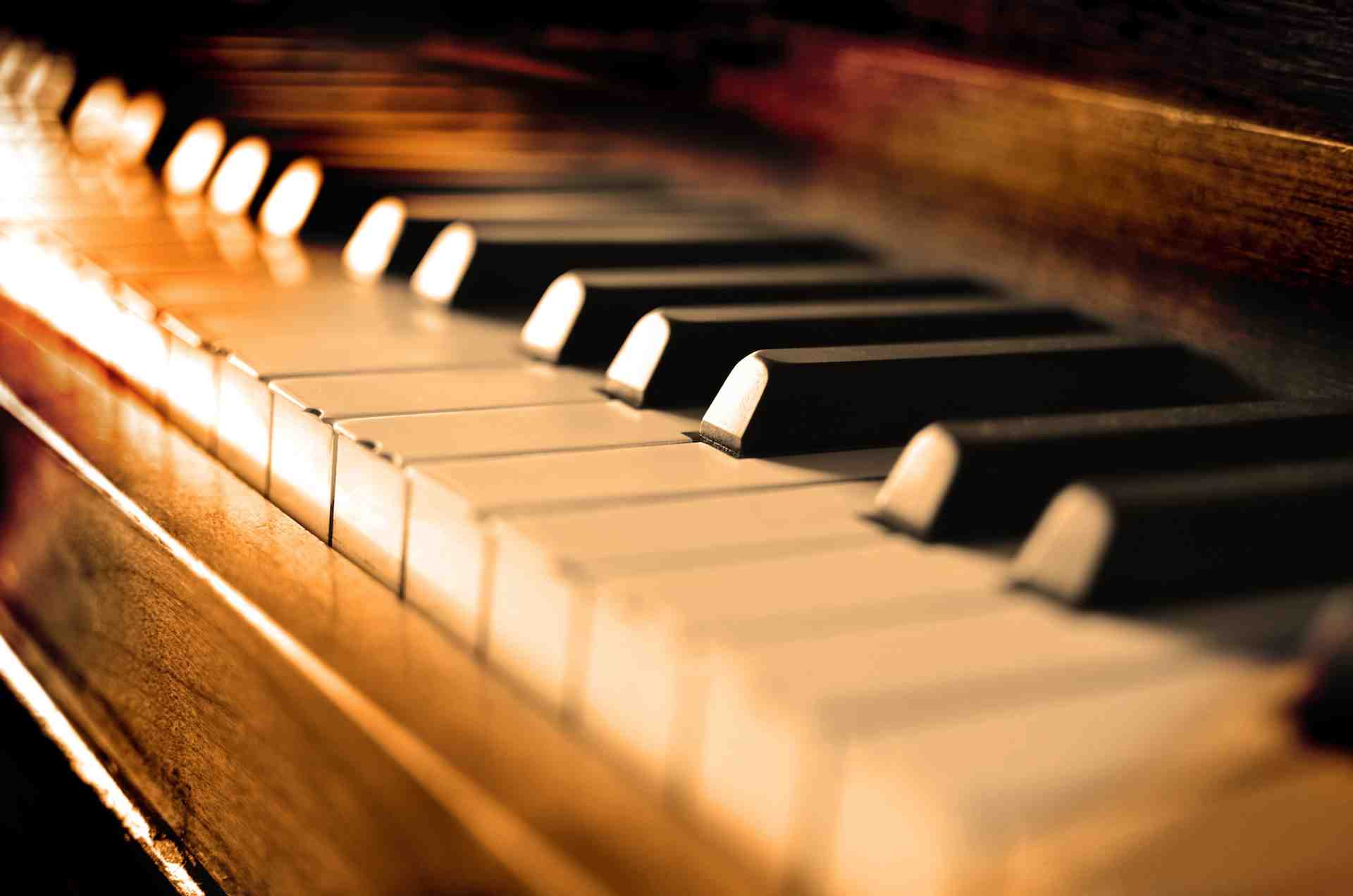 Đào Tạo Nhạc Công Piano Đào Tạo Nhạc Công Piano