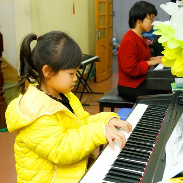 Học đàn Guitar và Organ cái nào khó hơn? Học đàn Guitar và Organ cái nào khó hơn?