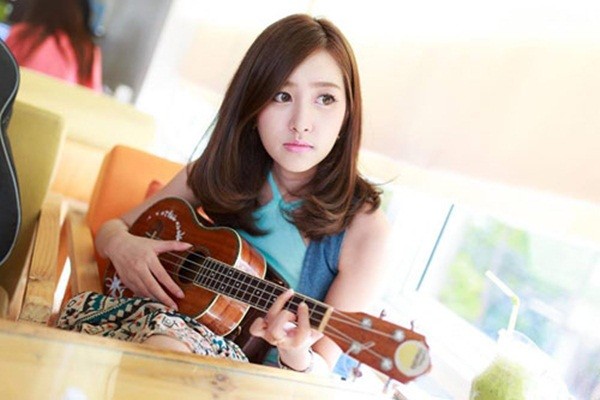 Học Guitar hay Ukulele cái nào dễ hơn?