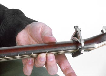 huong-dan-cach-dung-capo-guitar-dung-cach-4