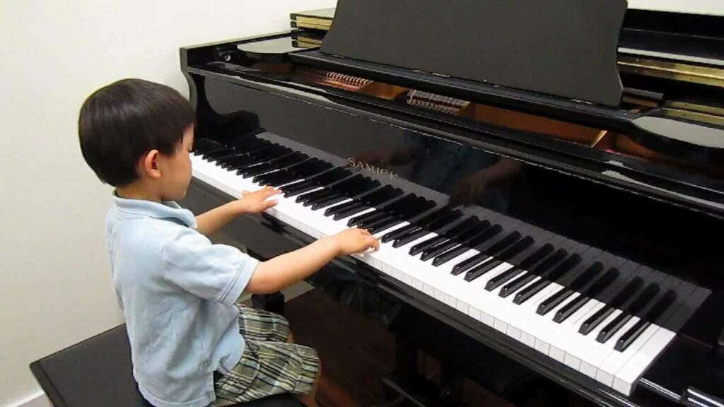 Khóa học đàn Piano giá bao nhiêu tiền?