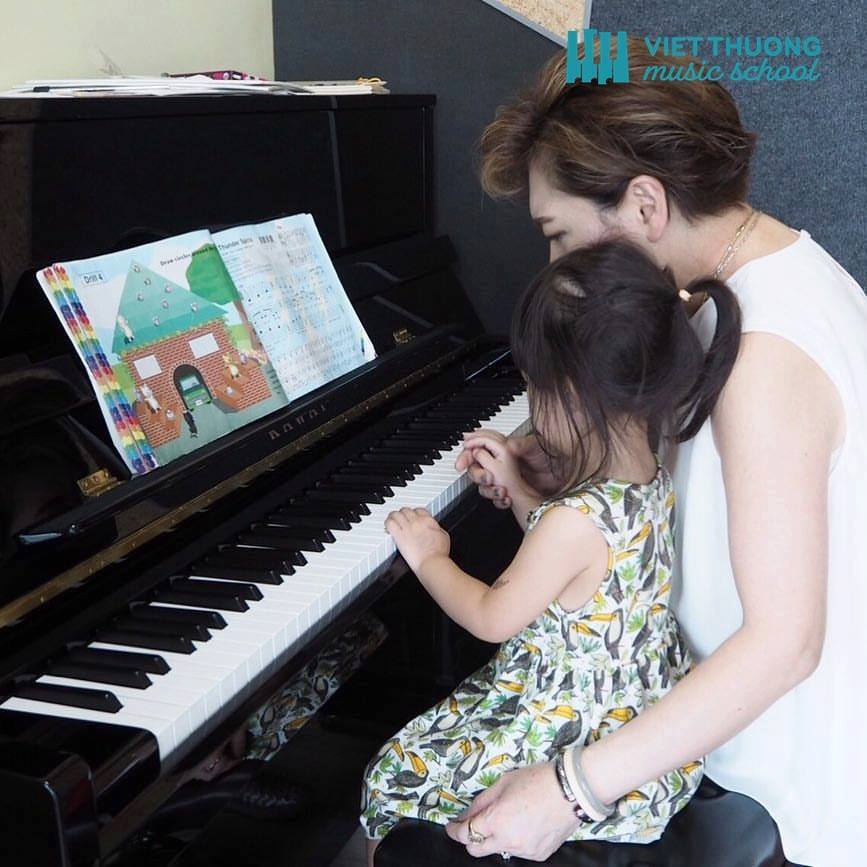 kinh-nghiem-va-cach-chon-mua-dan-piano-cho-be-2