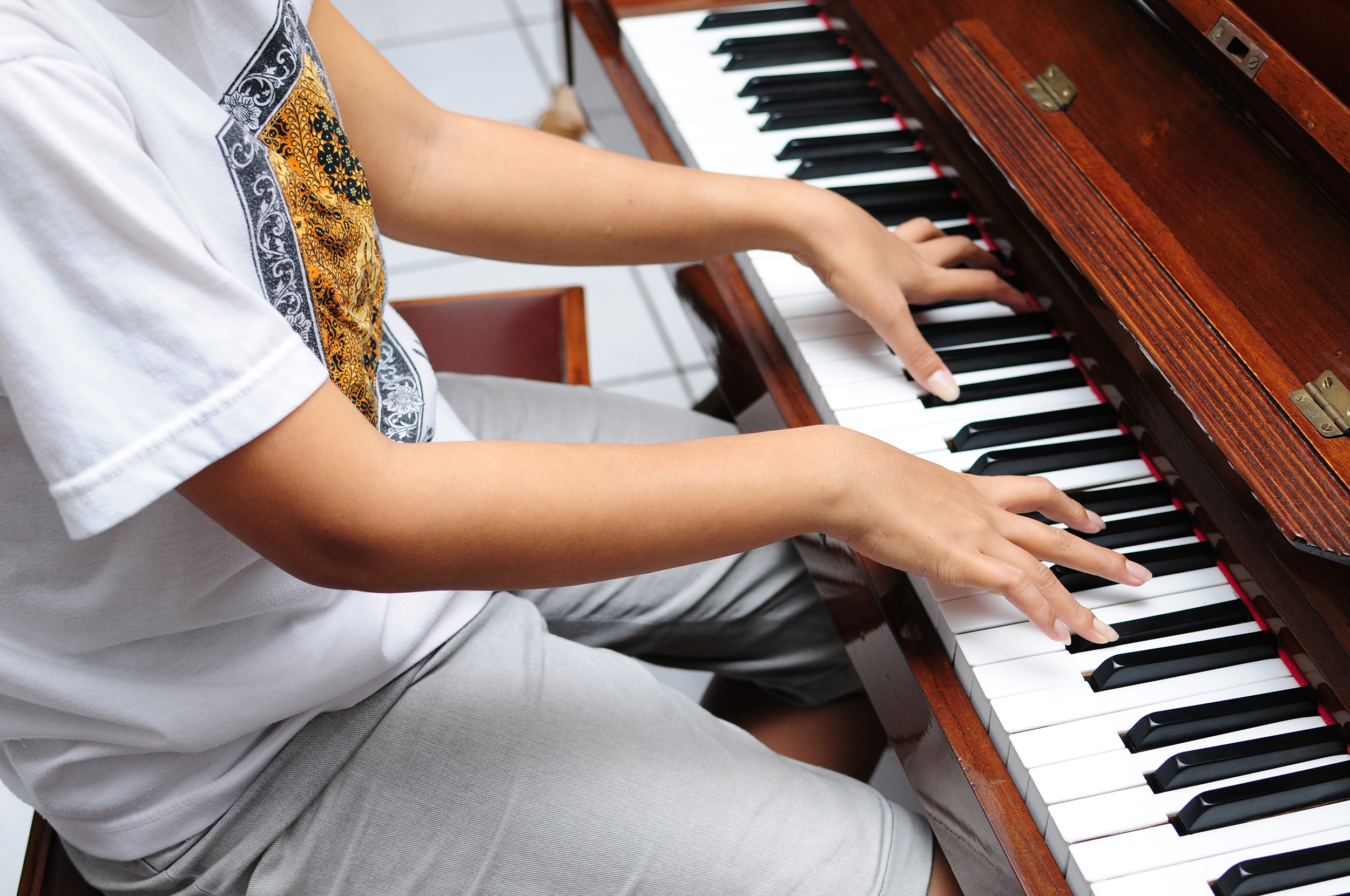 Với độ tuổi trên học đàn piano có lợi gì? Với độ tuổi trên học đàn piano có lợi gì?