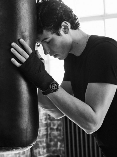 shawnmendes2019emporioarmaniwatchescampaign002-463x620-1