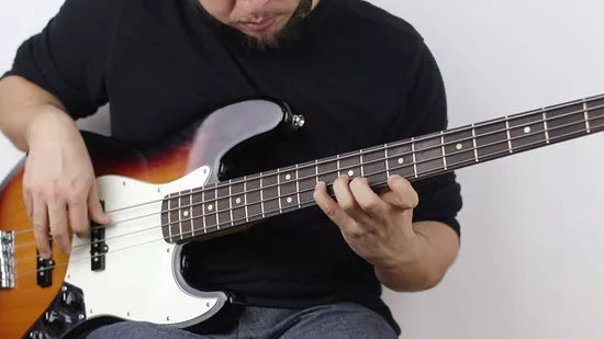 tai-lieu-hoc-dan-guitar-bass-2