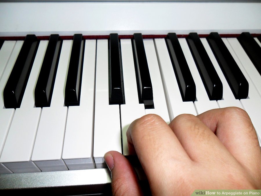 tiep-tuc-lap-lai-khi-rai-piano