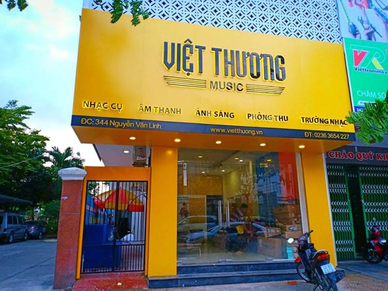 việt thương đà nẵng-địa chỉ học đàn guitar đệm hát đà nẵng