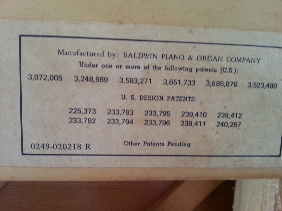 Xác định xuất xứ của đàn PIANO như thế nào?